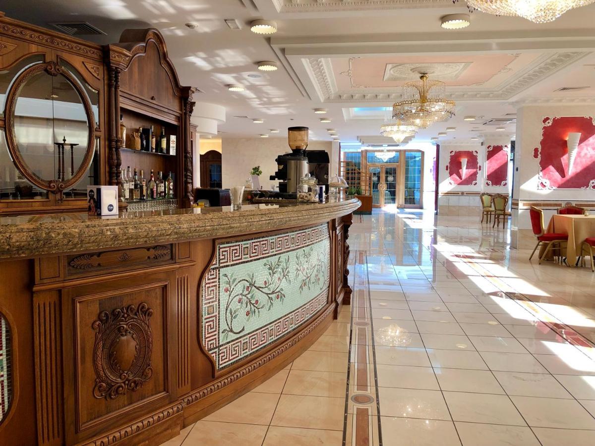 San Giovanni Rotondo Palace - Alihotels Εξωτερικό φωτογραφία