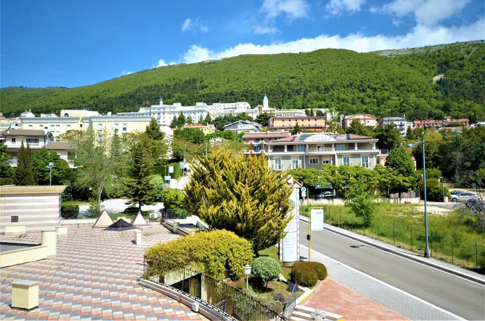 San Giovanni Rotondo Palace - Alihotels Εξωτερικό φωτογραφία