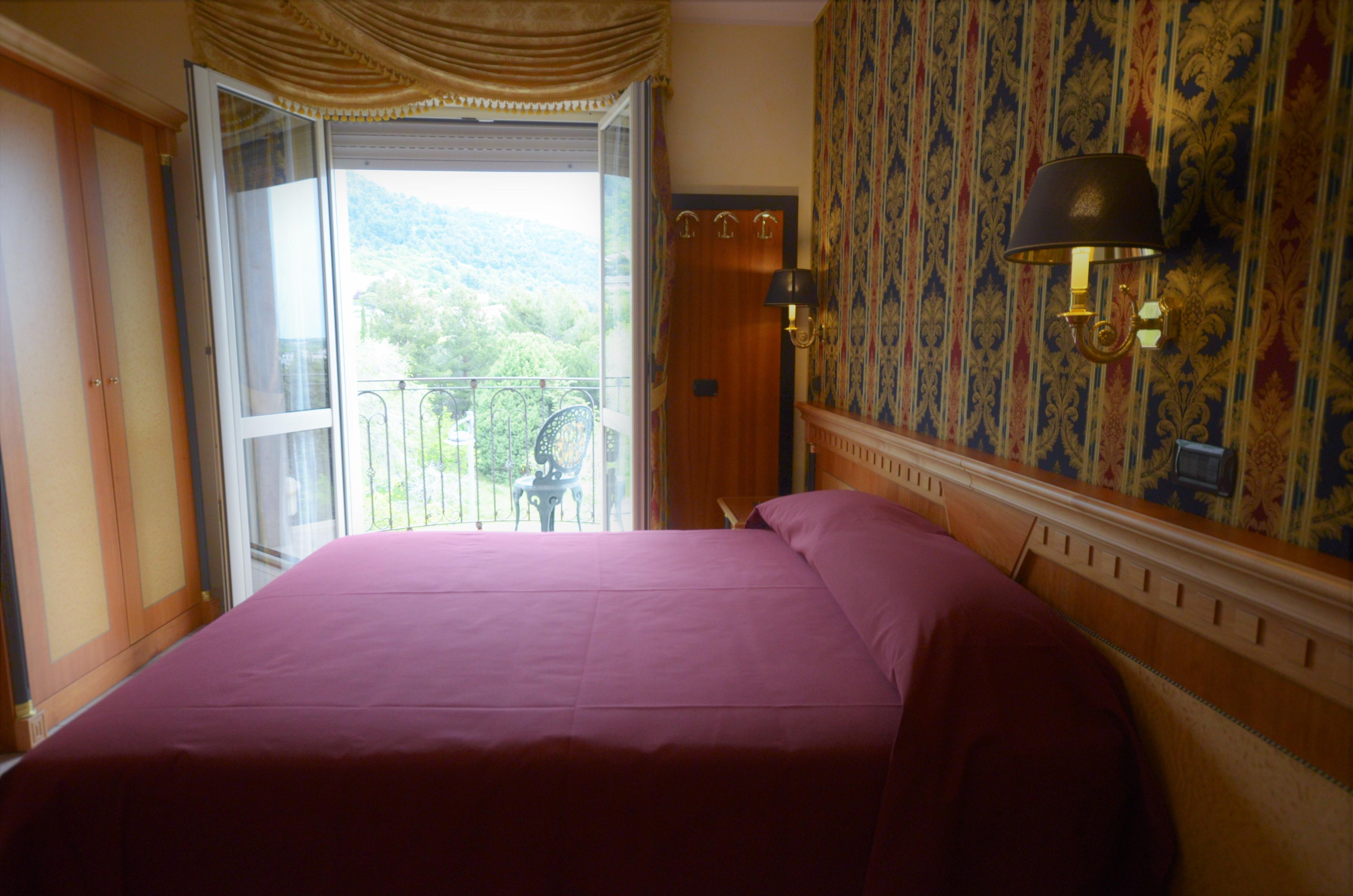 San Giovanni Rotondo Palace - Alihotels Εξωτερικό φωτογραφία