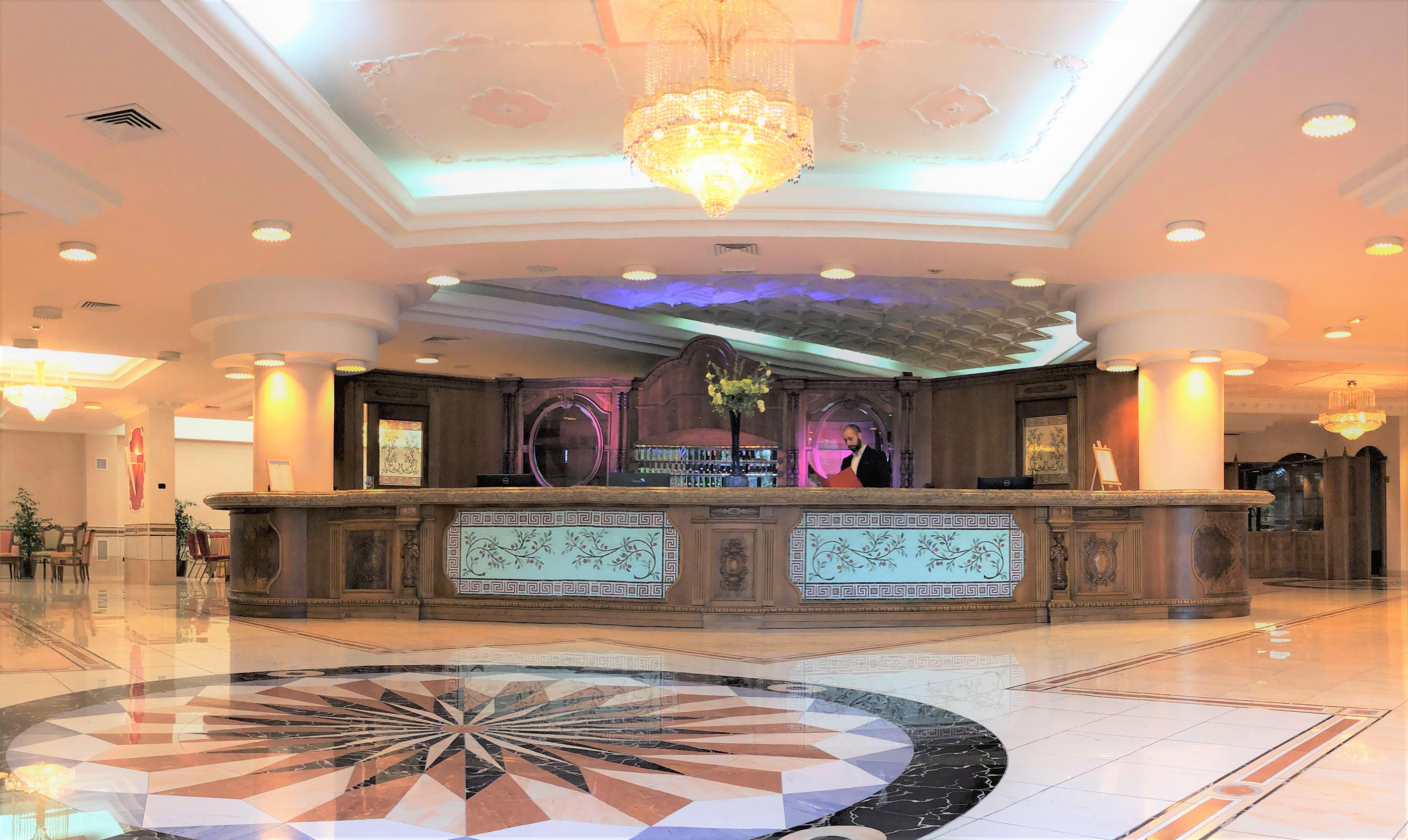 San Giovanni Rotondo Palace - Alihotels Εξωτερικό φωτογραφία