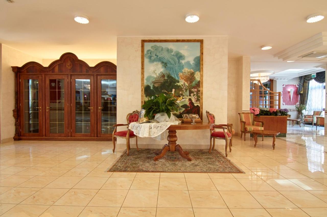 San Giovanni Rotondo Palace - Alihotels Εξωτερικό φωτογραφία