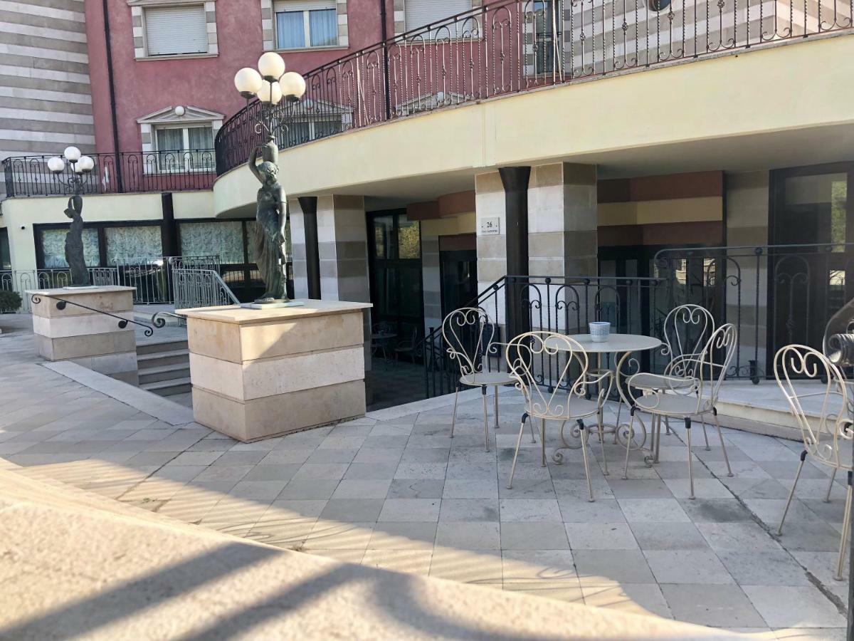 San Giovanni Rotondo Palace - Alihotels Εξωτερικό φωτογραφία